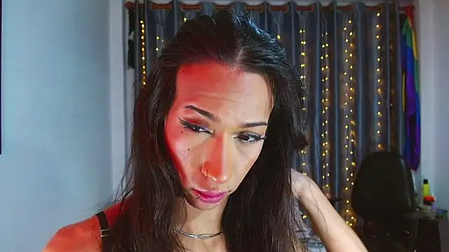 Kenisha Sweet online show from March 13, 2026, 1:56 am