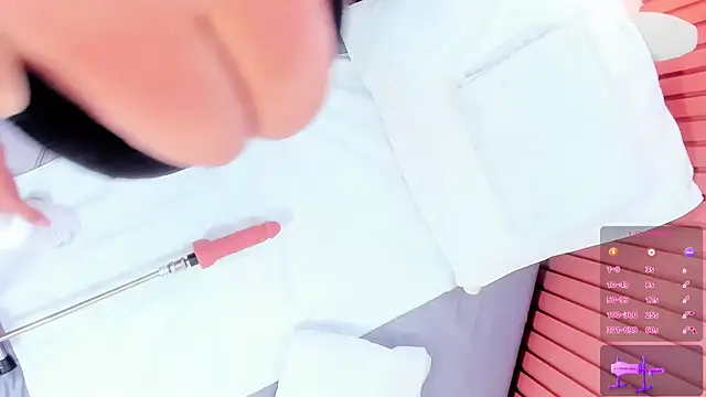 Snapshot of natural_bigboobs chatting on January 10, 2025, 8:04 pm natural bigboobs online show from January 10, 2025, 8:04 pm