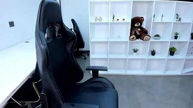 natural bigboobs online show from January 14, 2026, 7:19 pm