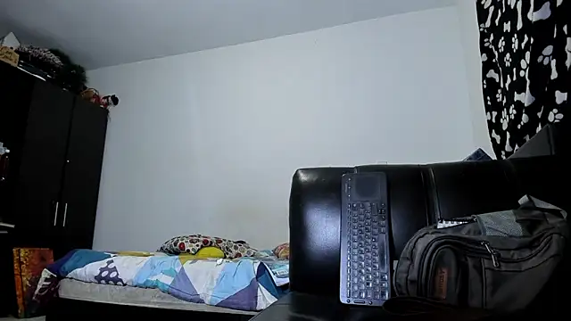 ares sexxx online show from October 22, 2025, 8:30 pm