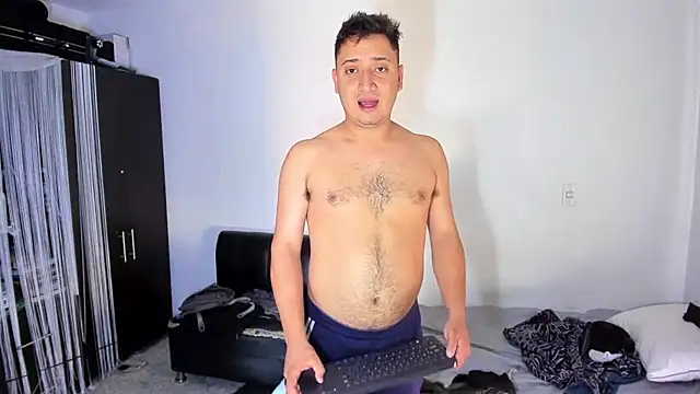 Snapshot of ares_sexxx chatting on June 24, 2026, 5:45 pm ares sexxx online show from June 24, 2026, 5:45 pm