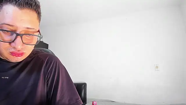 Snapshot of ares_sexxx chatting on July 25, 2026, 6:49 pm ares sexxx online show from July 25, 2026, 6:49 pm