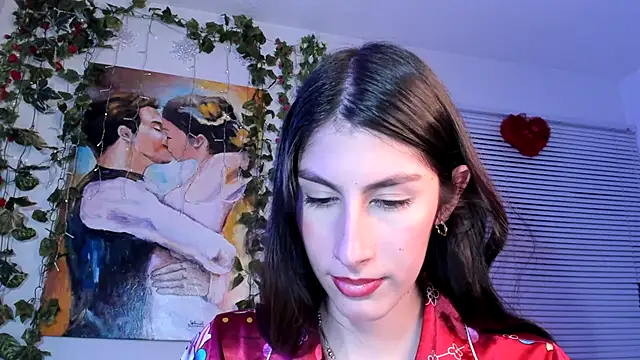 valeria gonzales  online show from February 6, 2025, 11:37 pm