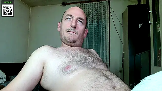 Snapshot of Johan___Barker chatting on January 18, 2025, 6:43 pm Johan Barker online show from January 18, 2025, 6:43 pm