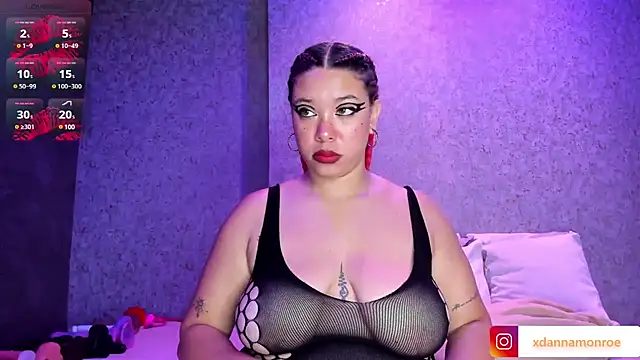 Snapshot of DanniaMonroee chatting on December 4, 2024, 11:30 am DanniaMonroee online show from December 4, 2024, 11:30 am