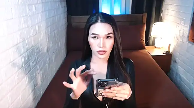 Snapshot of Sexy_Adrestia chatting on February 24, 2025, 9:00 am Sexy Adrestia online show from February 24, 2025, 9:00 am