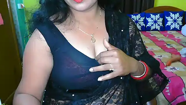 Snapshot of Anushka_21 chatting on January 10, 2025, 7:43 pm Anushka 21 online show from January 10, 2025, 7:43 pm