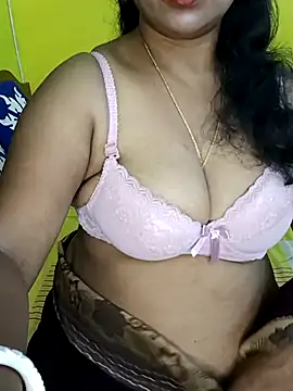 Snapshot of Anushka_21 chatting on September 10, 2025, 5:46 pm Anushka 21 online show from September 10, 2025, 5:46 pm