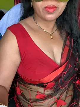 Snapshot of Anushka_21 chatting on May 2, 2026, 7:19 pm Anushka 21 online show from May 2, 2026, 7:19 pm