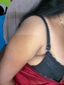 Snapshot of Anushka_21 chatting on May 13, 2026, 7:11 pm Anushka 21 online show from May 13, 2026, 7:11 pm