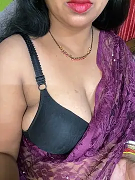 Snapshot of Anushka_21 chatting on June 21, 2026, 1:30 am Anushka 21 online show from June 21, 2026, 1:30 am