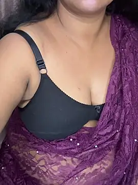 Snapshot of Anushka_21 chatting on July 29, 2026, 1:59 am Anushka 21 online show from July 29, 2026, 1:59 am