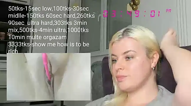 queenofthenighttt online show from February 18, 2025, 2:49 pm