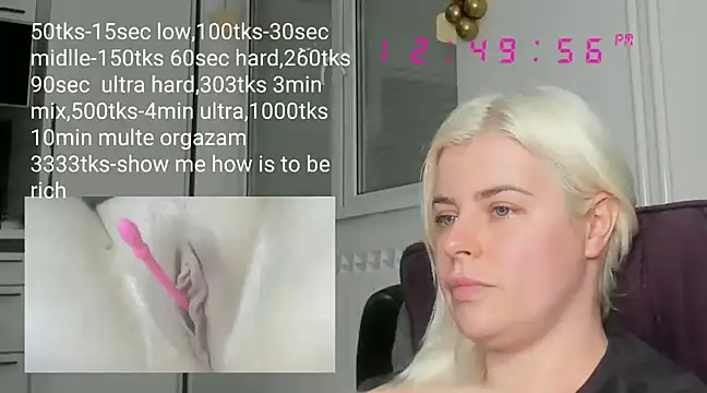 queenofthenighttt online show from March 7, 2025, 11:51 am