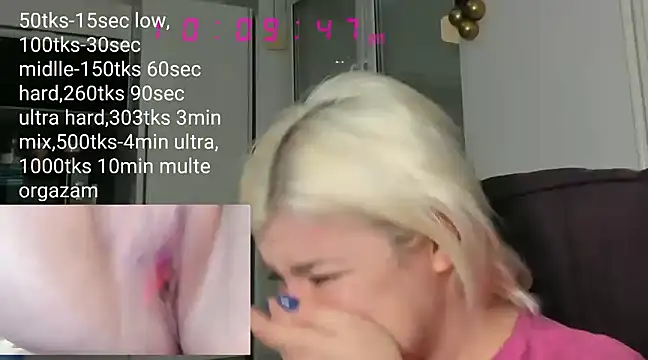 queenofthenighttt online show from March 23, 2025, 9:10 am