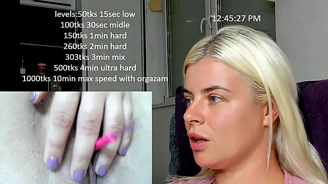 queenofthenighttt online show from October 2, 2025, 10:44 am