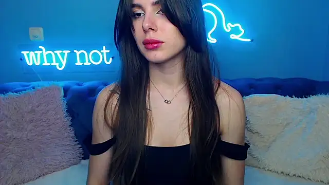 ViollinaLove online show from February 21, 2025, 8:51 am