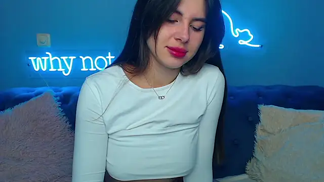 ViollinaLove online show from October 20, 2025, 4:46 am