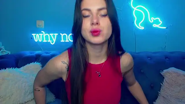 ViollinaLove online show from February 22, 2026, 5:51 am