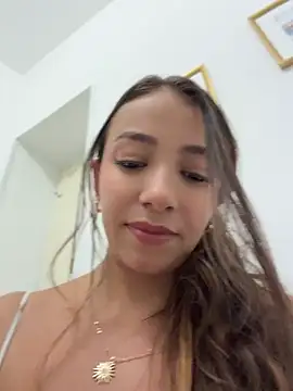 Snapshot of Hall_16 chatting on June 6, 2026, 10:58 pm Hall 16 online show from June 6, 2026, 10:58 pm