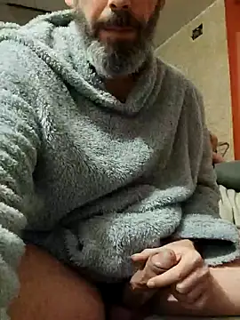 207RCCam online show from January 23, 2025, 11:15 pm