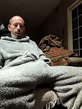 207RCCam online show from November 30, 2025, 6:28 am