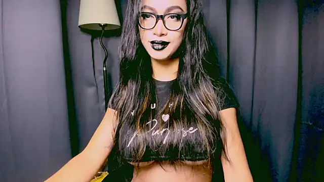 XXsexylongcockXX online show from December 3, 2024, 7:55 pm