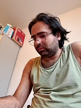 Snapshot of Azad64 chatting on January 8, 2025, 12:58 pm Azad64 online show from January 8, 2025, 12:58 pm