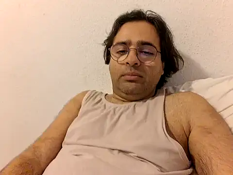 Snapshot of Azad64 chatting on January 19, 2025, 12:38 am Azad64 online show from January 19, 2025, 12:38 am