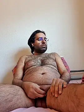 Snapshot of Azad64 chatting on March 3, 2025, 10:28 am Azad64 online show from March 3, 2025, 10:28 am