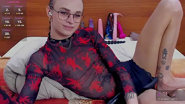 KatashiSenpai online show from June 7, 2026, 4:33 pm
