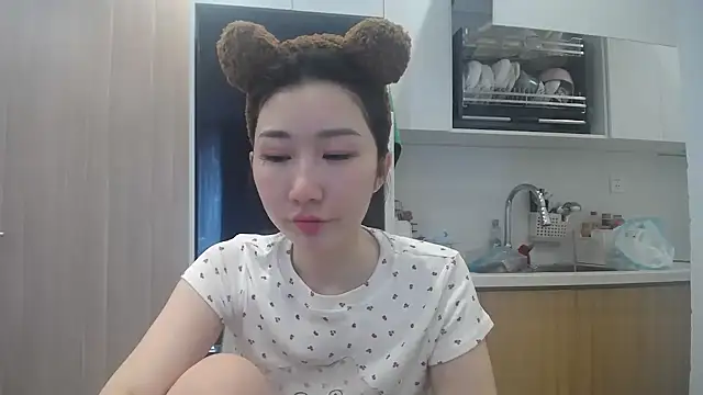 Snapshot of Asiagirll chatting on May 24, 2026, 2:16 am Asiagirll online show from May 24, 2026, 2:16 am