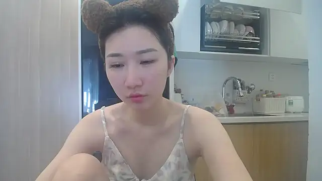Snapshot of Asiagirll chatting on May 25, 2026, 1:55 am Asiagirll online show from May 25, 2026, 1:55 am