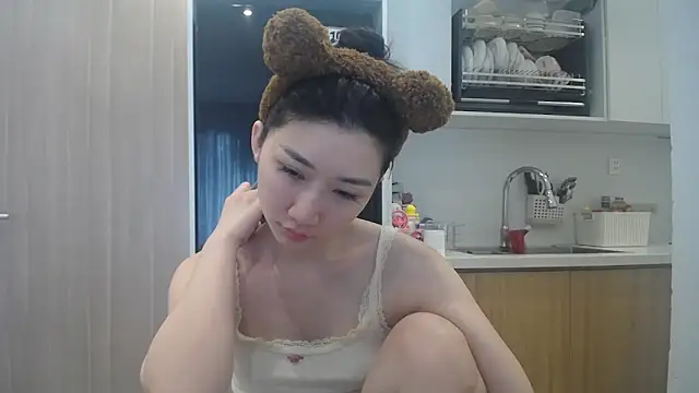 Snapshot of Asiagirll chatting on June 5, 2026, 1:23 am Asiagirll online show from June 5, 2026, 1:23 am