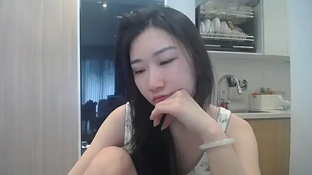 Snapshot of Asiagirll chatting on June 7, 2026, 2:05 am Asiagirll online show from June 7, 2026, 2:05 am