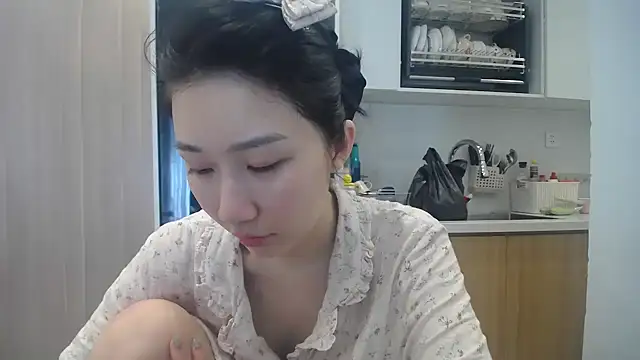Asiagirll online show from July 22, 2026, 12:57 am