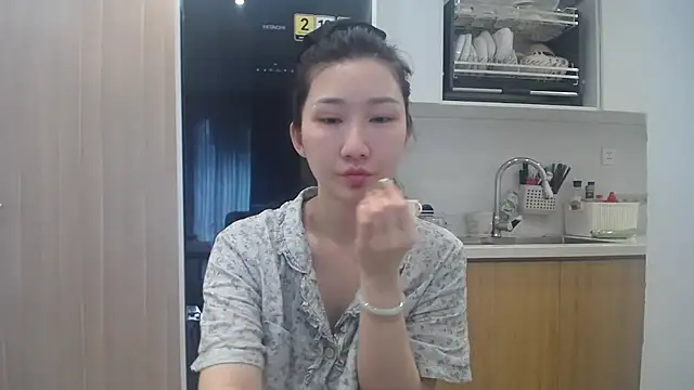 Asiagirll online show from July 31, 2026, 12:54 am