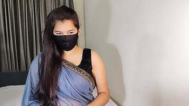 Snapshot of YourLovelyQueen chatting on January 17, 2025, 4:26 pm YourLovelyQueen online show from January 17, 2025, 4:26 pm