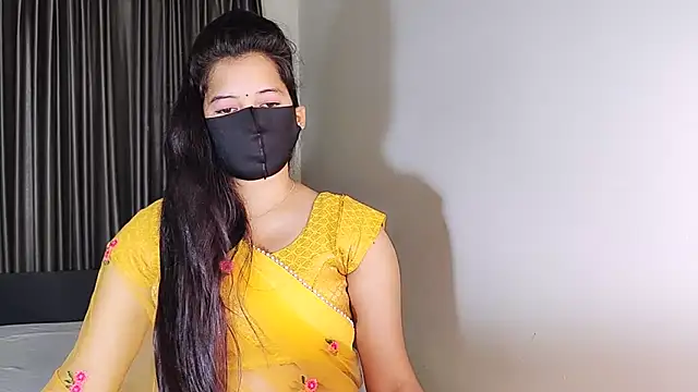 Snapshot of YourLovelyQueen chatting on February 12, 2025, 5:26 pm YourLovelyQueen online show from February 12, 2025, 5:26 pm