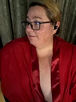 Iceprincess2bad4u online show from April 23, 2026, 6:21 pm