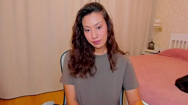 Snapshot of FieryHeart chatting on November 15, 2025, 4:25 pm FieryHeart online show from November 15, 2025, 4:25 pm