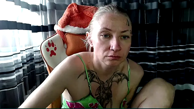 cold lollipop online show from June 18, 2026, 7:08 am
