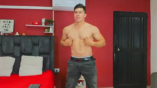 Snapshot of FelipeAndMarcello3 chatting on January 9, 2025, 9:26 pm FelipeAndMarcello3 online show from January 9, 2025, 9:26 pm