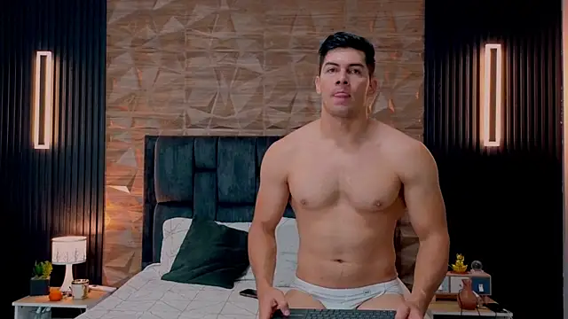 Snapshot of FelipeAndMarcello3 chatting on September 18, 2025, 2:19 pm FelipeAndMarcello3 online show from September 18, 2025, 2:19 pm