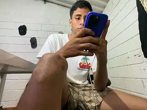 Max TheHorseDick online show from July 16, 2026, 2:06 am