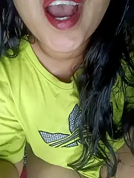 Snapshot of Sweet-Berry chatting on January 16, 2025, 9:40 pm Sweet-Berry online show from January 16, 2025, 9:40 pm