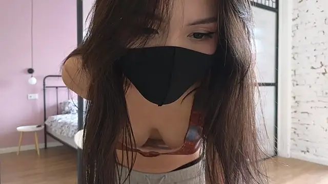 Snapshot of TammiLou chatting on February 24, 2025, 4:27 am TammiLou online show from February 24, 2025, 4:27 am