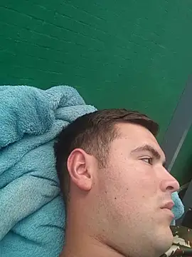 urielpereira online show from February 16, 2026, 6:59 pm