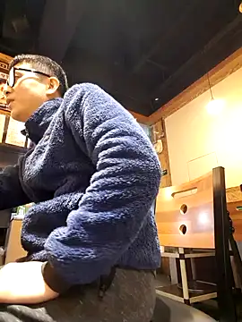 Snapshot of Ssk10N chatting on February 19, 2025, 3:05 pm Ssk10N online show from February 19, 2025, 3:05 pm