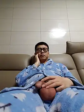 Snapshot of Ssk10N chatting on February 22, 2025, 6:52 pm Ssk10N online show from February 22, 2025, 6:52 pm